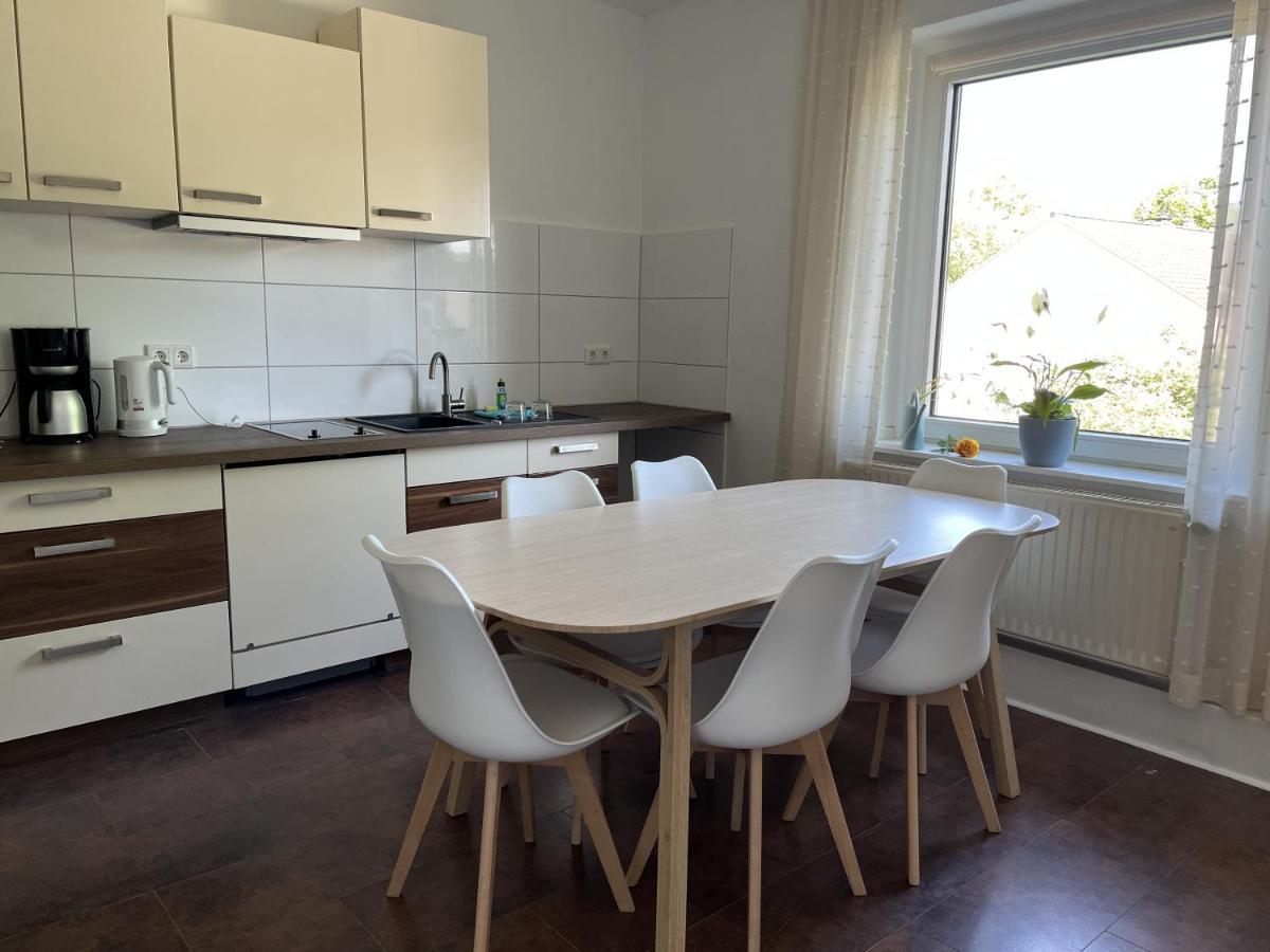 Privatzimmer Am Iltispark Duisburgo Exterior foto