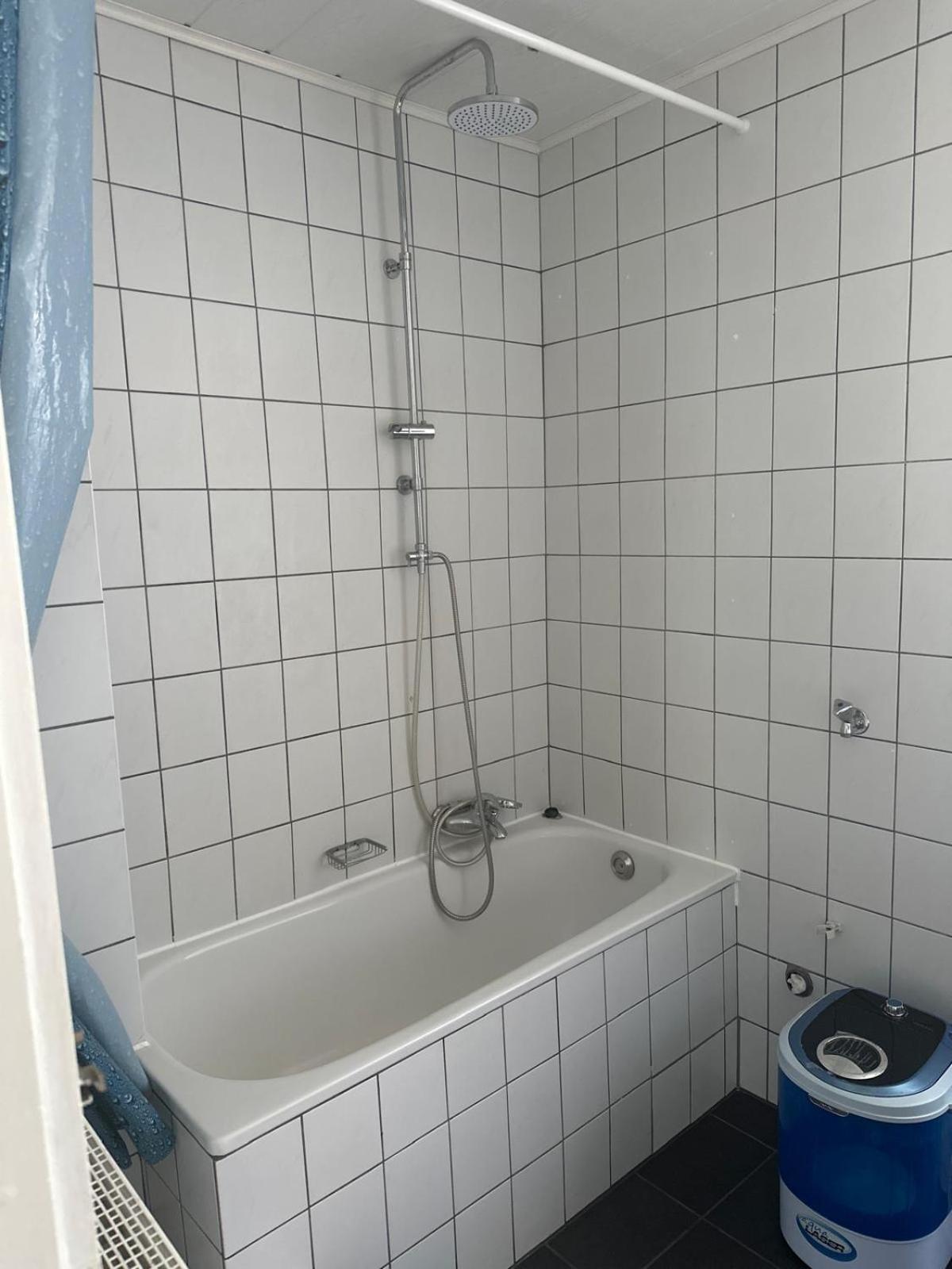 Privatzimmer Am Iltispark Duisburgo Exterior foto